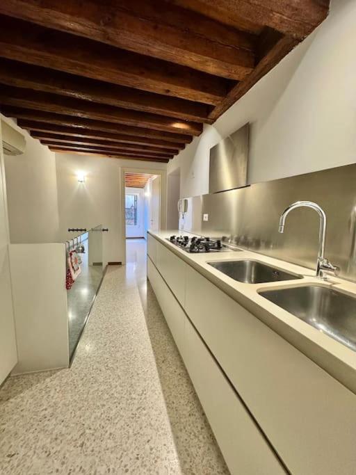 Dimora Spezier 4791 Apartment เวนิส ภายนอก รูปภาพ